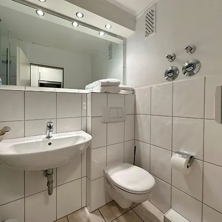 Metropol, Whg 7, Seeseite 1og Appartement *